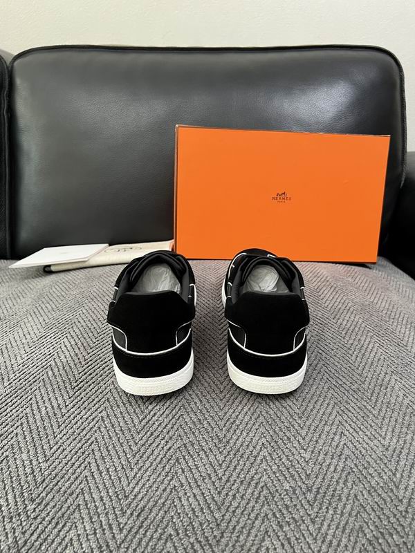 Hermès Black White Low-Top Sneakers
