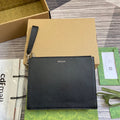 GUCCI POUCH 28 WITH  LOGO BLACK CALFSKIN
