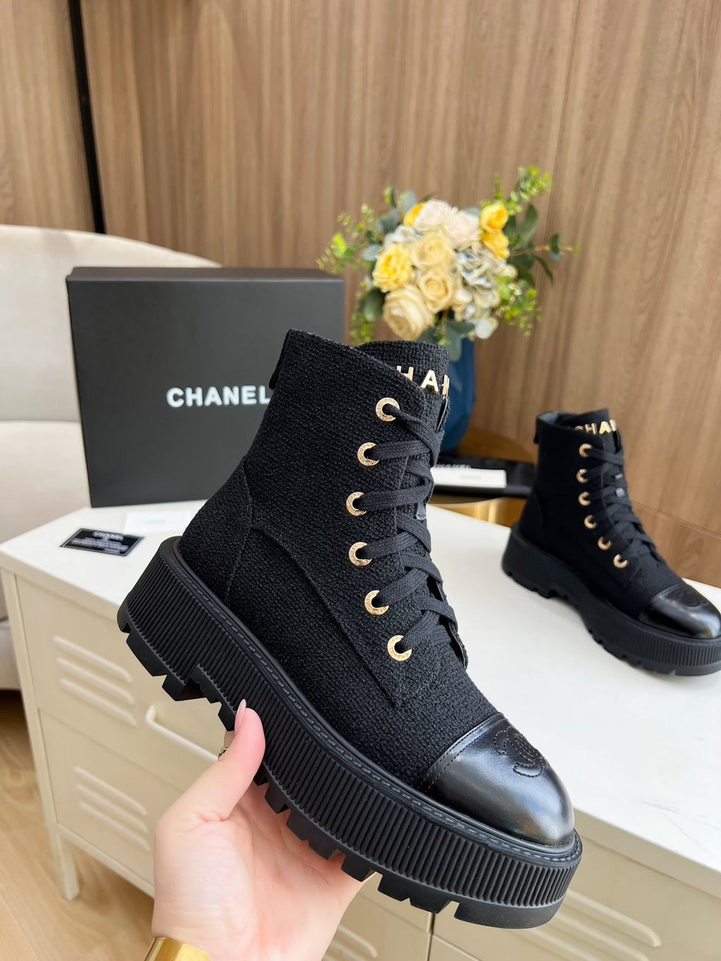 CHANEL SHORT BOOTS IN BLACK TWEED AND CALFSKIN